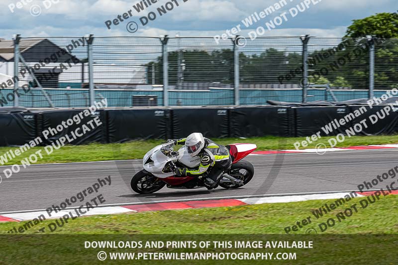 donington no limits trackday;donington park photographs;donington trackday photographs;estoril;event digital images;motorbikes;no limits;no limits trackdays;peter wileman photography;portugal;trackday;trackday digital images;trackday photos